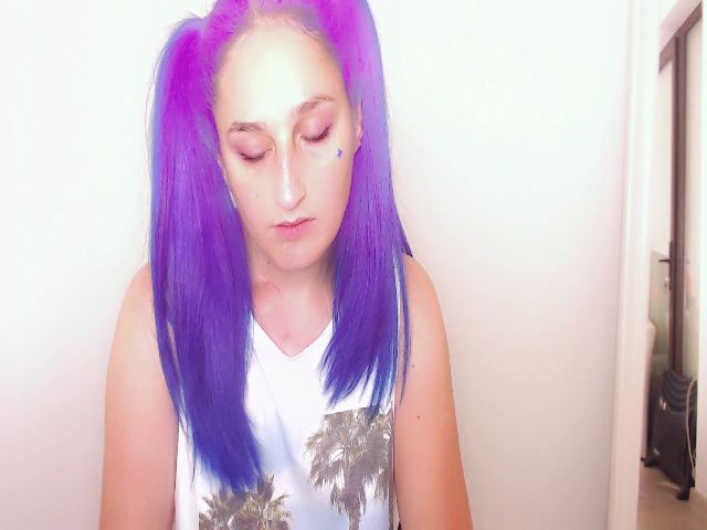 Live sex webcam photo for wetkittycum #254932808