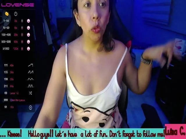 Live sex webcam photo for Luisacute #261109299