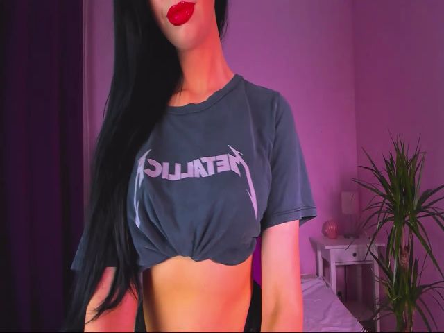 Live sex webcam photo for Goddess_Cum #265125724