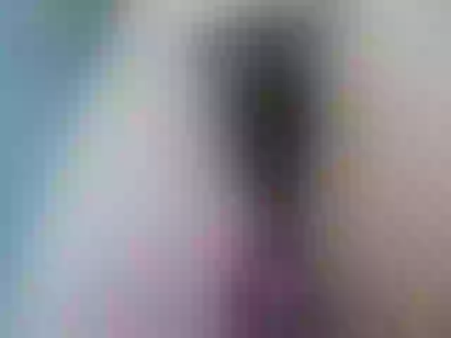 Live sex webcam photo for Miahot21 #258685228