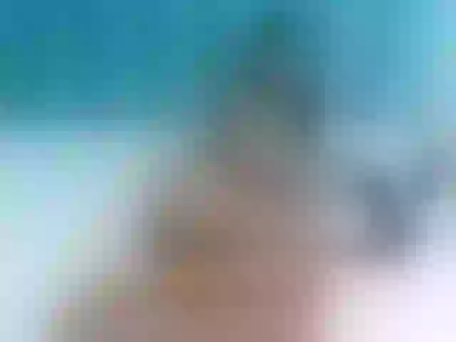 Live sex webcam photo for LeaQueen #241042798