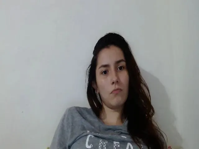 Live sex webcam photo for Girlhot29 #264658666