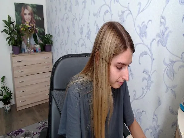 Live sex webcam photo for Springibabby #262615878