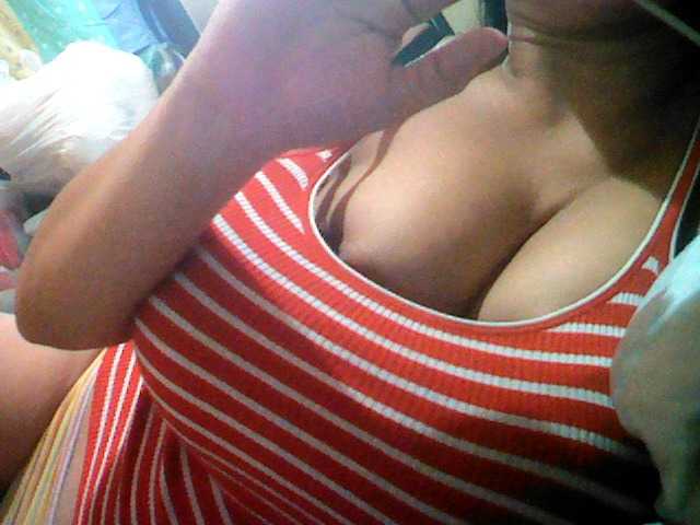 Live sex webcam photo for BarbieBigTits #244235891