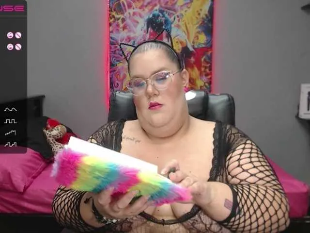 Live sex webcam photo for giamorrys #241043586