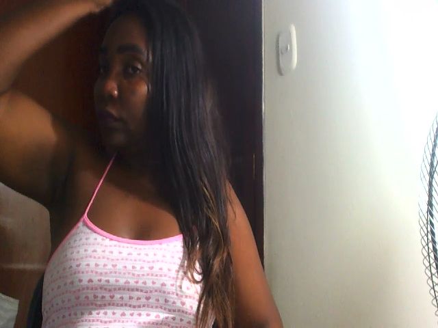Live sex webcam photo for AlexaStonek #264111284