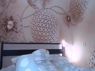 Live sex webcam photo for MeltingJulia #251912043