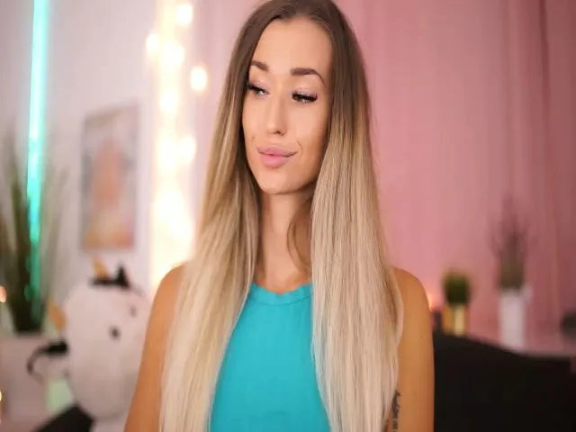 Live sex webcam photo for Perfectview #263848178