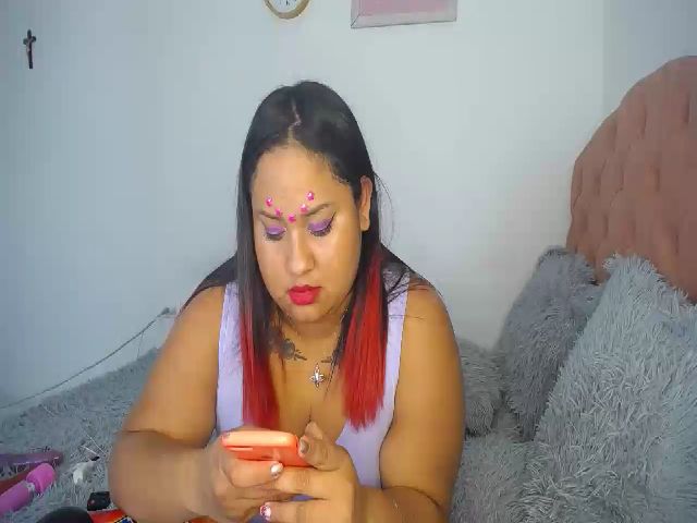 Live sex webcam photo for Annie_dalton_ #256222007