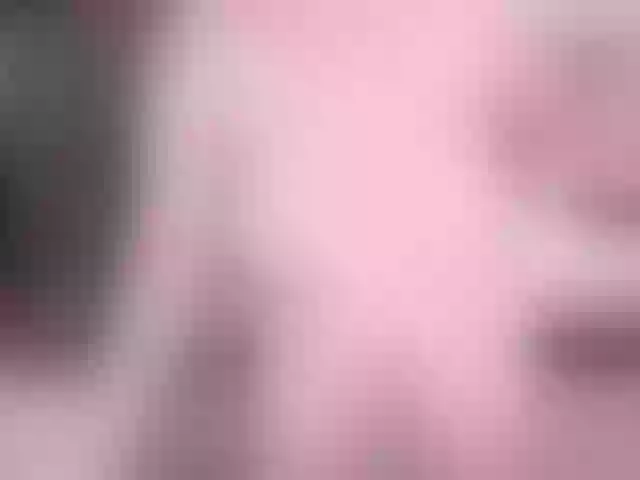 Live sex webcam photo for Charlotte4u #240971624