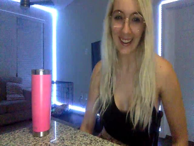 Live sex webcam photo for Sammy_gray #257415637