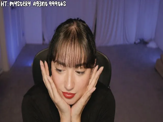 Live sex webcam photo for MaeveMystery #261881575