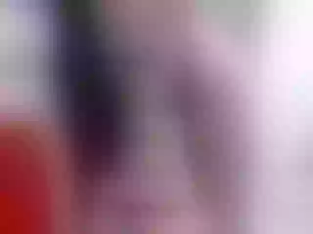 Live sex webcam photo for JullieMilf #263768034
