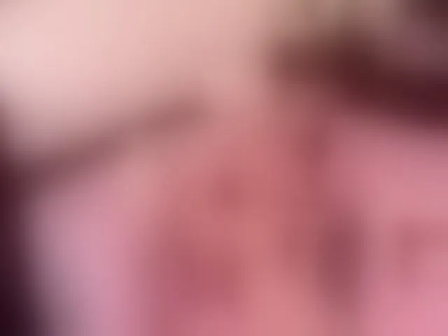 Live sex webcam photo for LizzyMayers #253254901