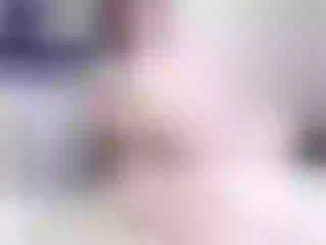 Live sex webcam photo for MissLilie #265285251