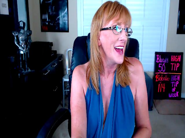 Live sex webcam photo for SummerKnightz #255808524