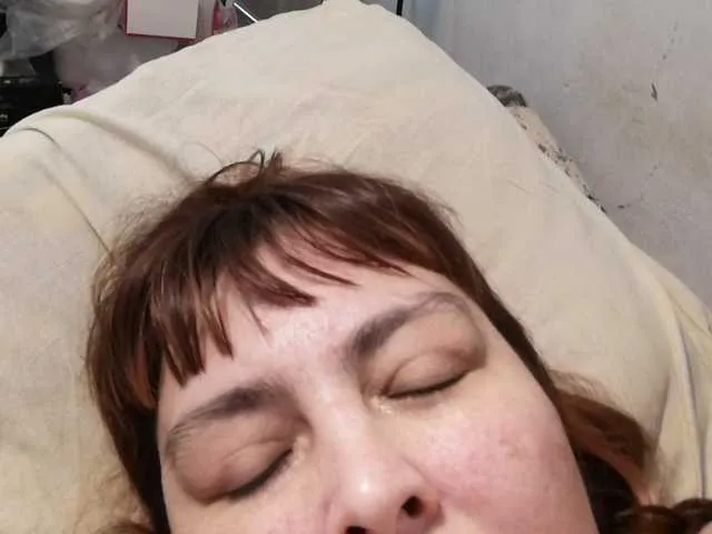 Live sex webcam photo for Alb1977 #250976255