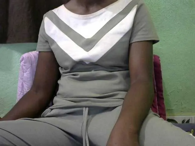 Live sex webcam photo for alliazh #243401070