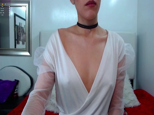 Live sex webcam photo for Arabelajoys #260900062