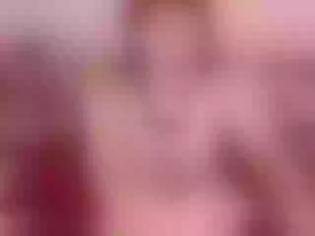 Live sex webcam photo for SaraJae #240906844