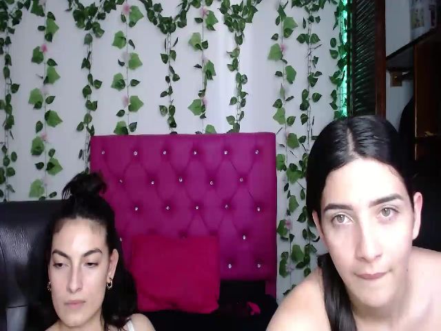 Live sex webcam photo for Isabelle_wood #262212171