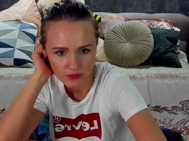 Live sex webcam photo for VeronikaNew #241116649