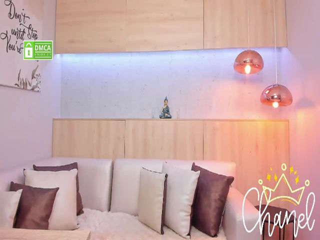 Live sex webcam photo for Chaneladams_ #253428143