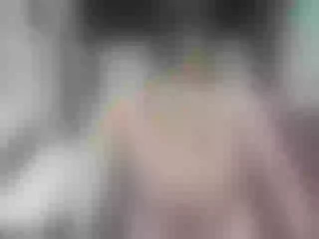 Live sex webcam photo for EllyElectra #258170729