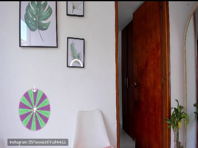 Live sex webcam photo for CleoFM #256047186