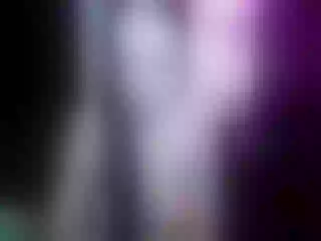 Live sex webcam photo for LoveKylie #254679256