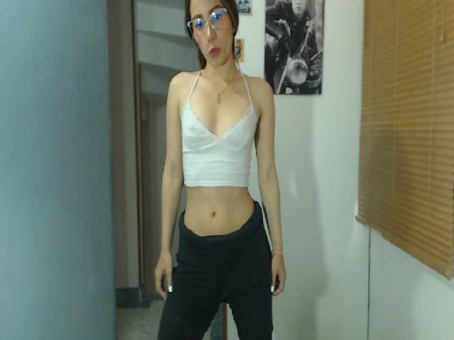 Live sex webcam photo for Violetasweett #253112760