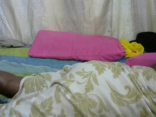 Live sex webcam photo for Sexyjuicyclit #240567552