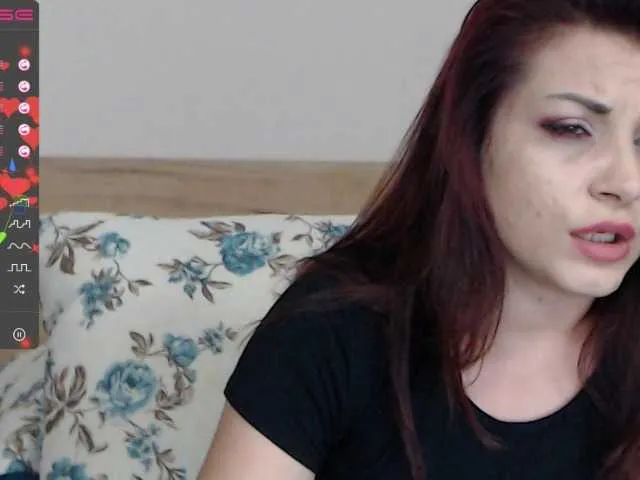 Live sex webcam photo for Ely1994 #245090599