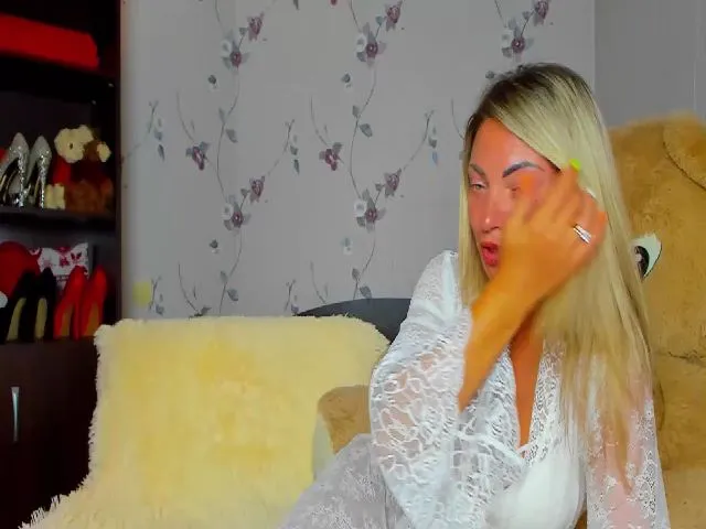 Live sex webcam photo for Alisa_Sims #254904557