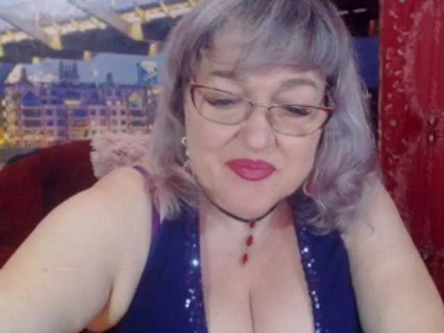 Live sex webcam photo for StarMarmelada #260118099