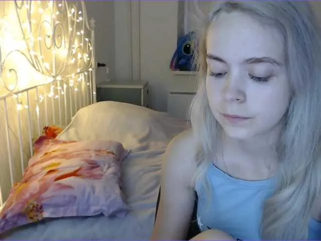 Live sex webcam photo for Milahskasa #264427316