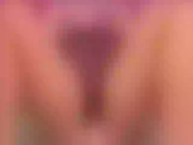 Live sex webcam photo for Nina_dee #255280437
