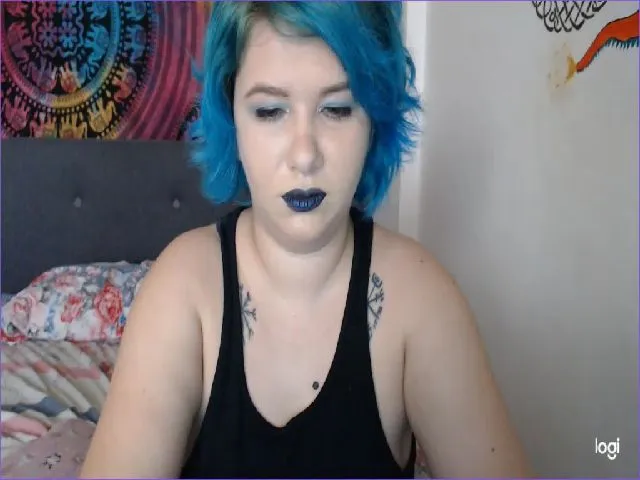 Live sex webcam photo for GoddessEmma #260589252