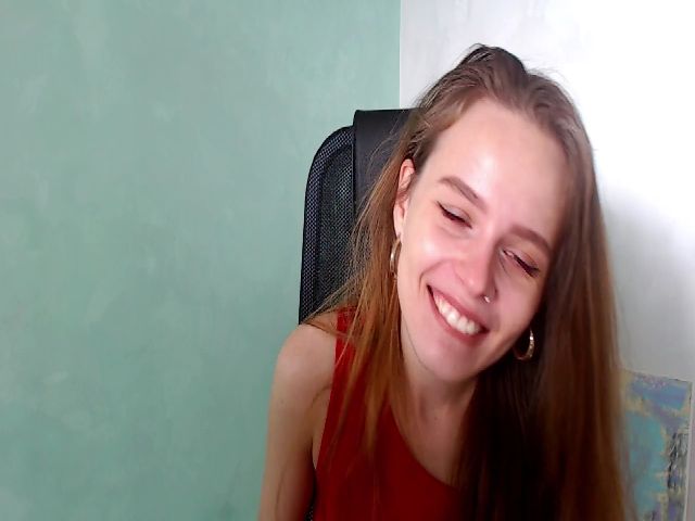 Live sex webcam photo for Sofiafantasy #265481424