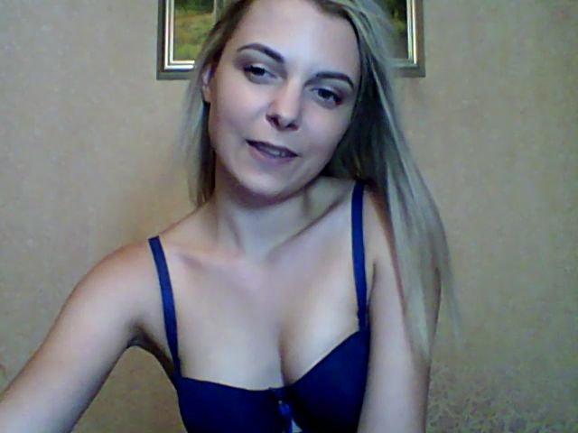 Live sex webcam photo for BreeAngel #258618970