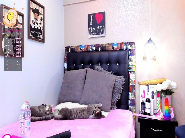 Live sex webcam photo for KallyMyller #259571469