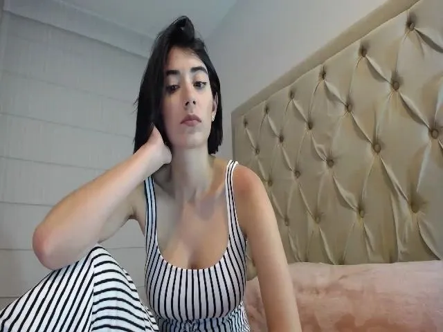 Live sex webcam photo for Lana_red #253318019