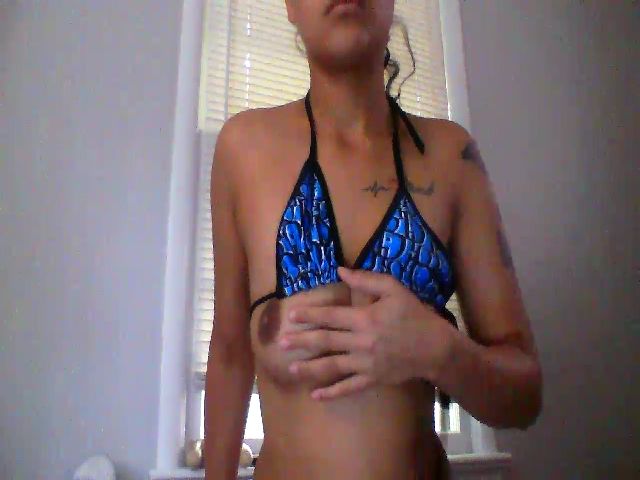 Live sex webcam photo for Montanaredd #255475003