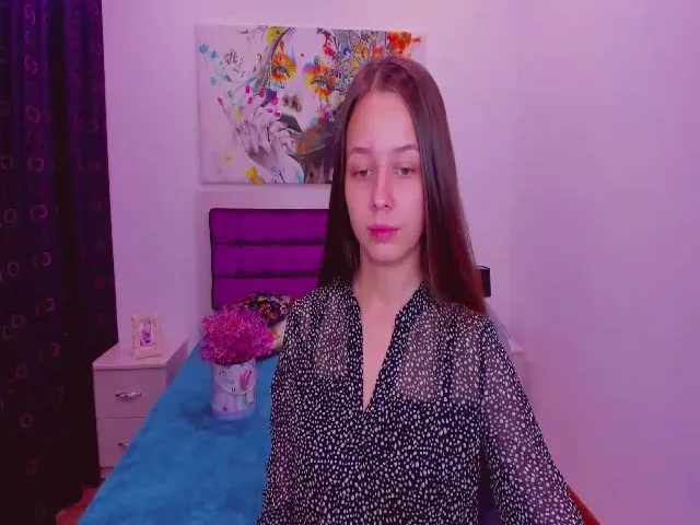 Live sex webcam photo for LianaWild #264147456