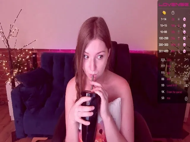 Live sex webcam photo for ShyDiamondS #254656622