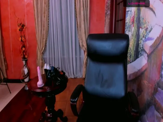 Live sex webcam photo for Victoriaswets #264440784