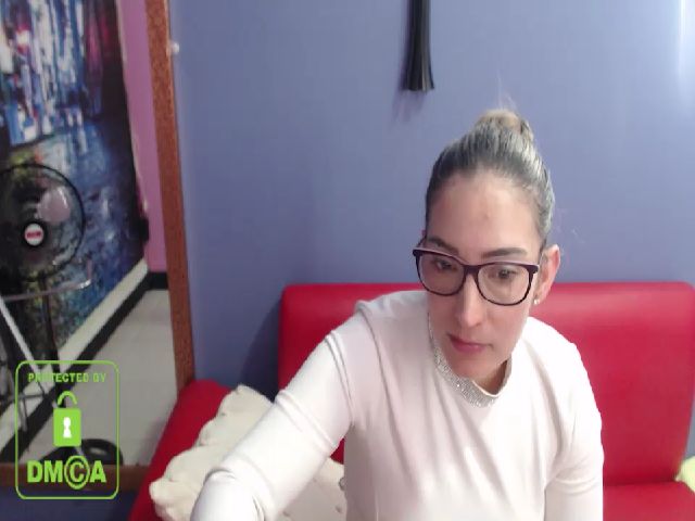 Live sex webcam photo for Jenifer_b #260043244