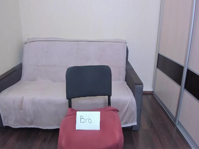 Live sex webcam photo for Lizz_Hopf #261720576