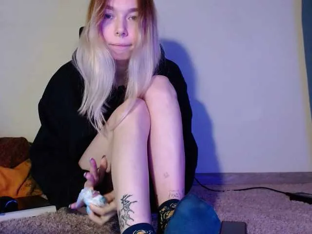 Live sex webcam photo for Villi-Wall #241123286