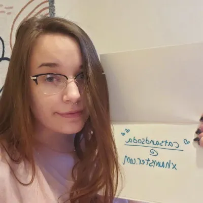 Live sex webcam photo for catsandsoda@xh #241550732